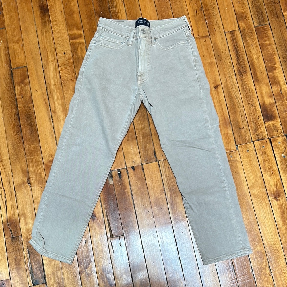 Abercrombie & Fitch Straight-Leg Jeans
